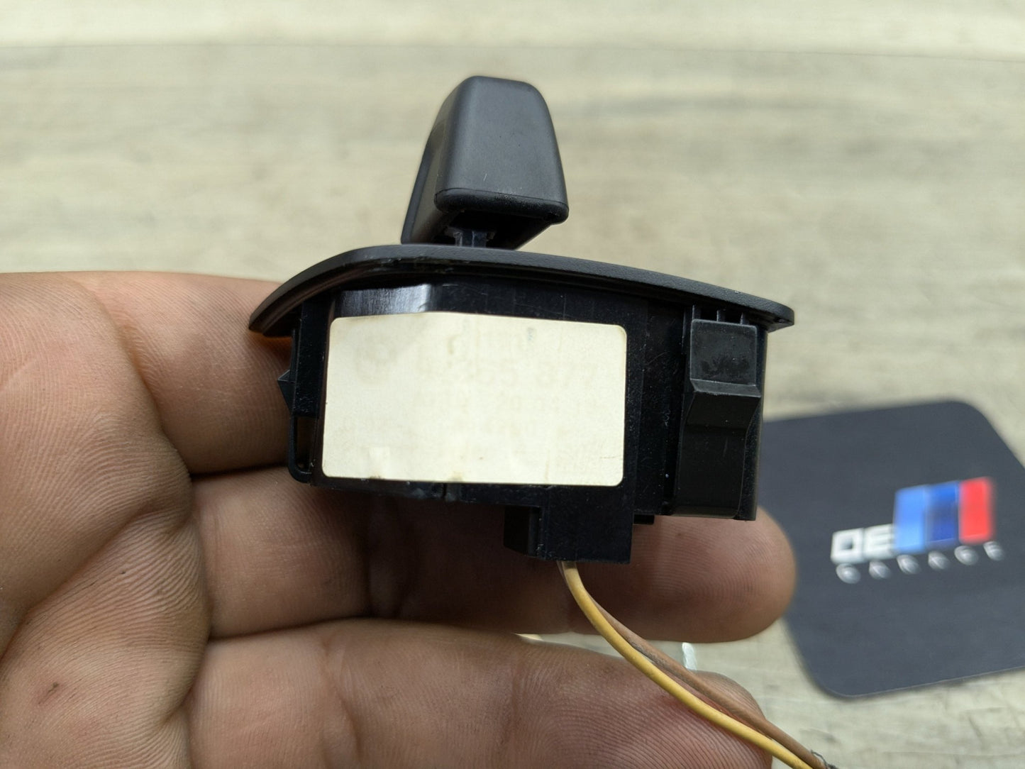 16-25 OEM BMW F90 M5 G11 G12 G30 Steering Wheel Adjustment Switch Control Module