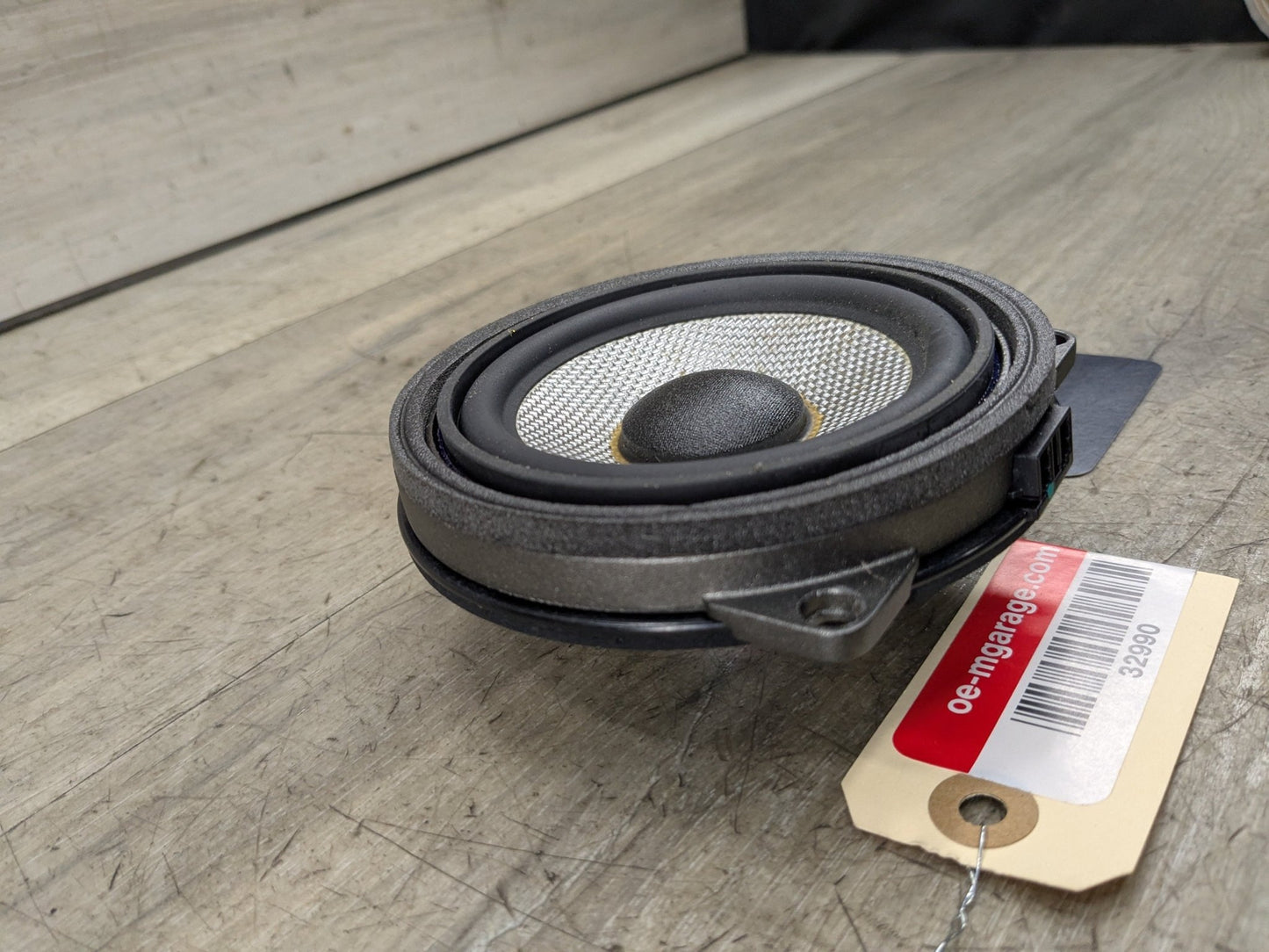OEM BMW F90 G11 G12 G14 G16 G30 M5 M8 Mid Audio Radio Speaker BOWERS & WILKINS