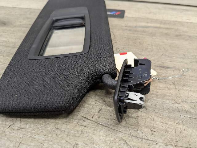 17-23 OEM BMW G30 530 540 *M550* F90 Right Passenger Sun Visor Black