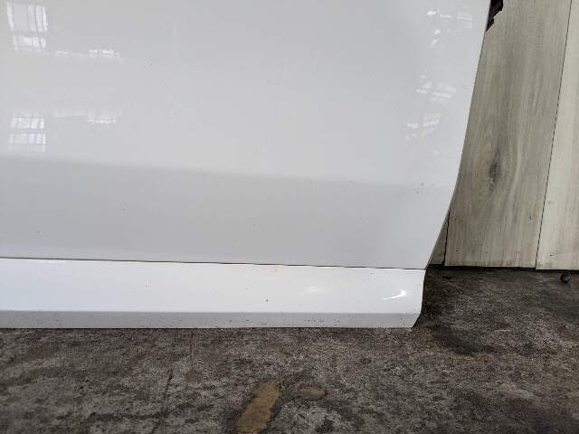 NOTE* 18-24 OEM BMW F97 G01 X3 X3M Front RIGHT PASSENGER Side Door Shell Panel