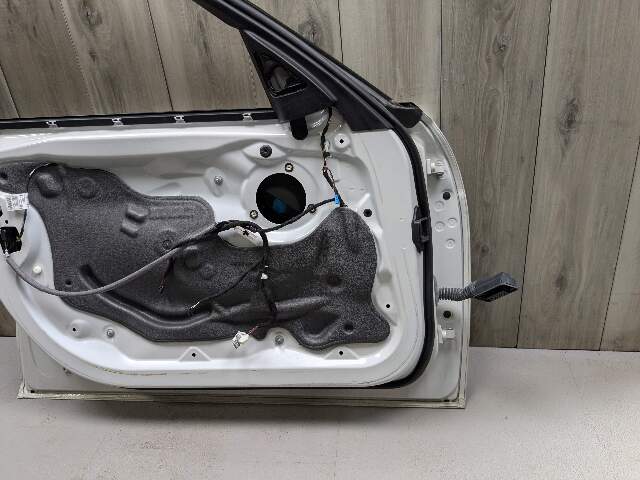 *13-18 OEM BMW F30 F31 F80 M3 FRONT Left Driver Side Door Shell Panel White A96