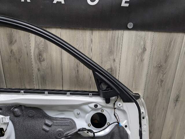 *13-18 OEM BMW F30 F31 F80 M3 FRONT Left Driver Side Door Shell Panel White A96