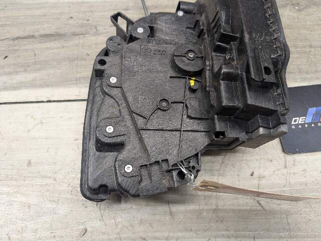 NOTE* OEM BMW F93 G11 G16 G30 REAR Left Driver Side Door Lock Latch Actuator