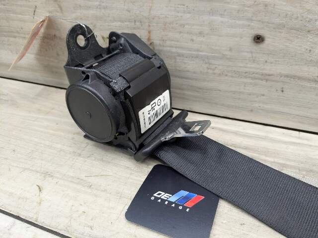 OEM BMW F22 F30* F32 F36 F82 M4 REAR Left Right Outer Upper Seat Belt Retractor