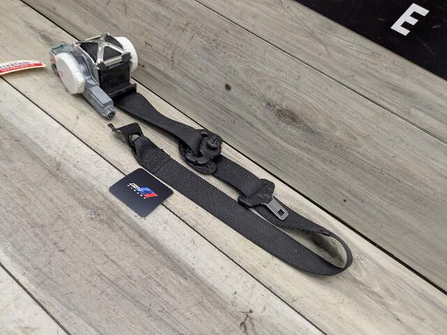 14-20 OEM BMW F22 F32 F82 M4 Front Right Passenger Seatbelt Retractor Black