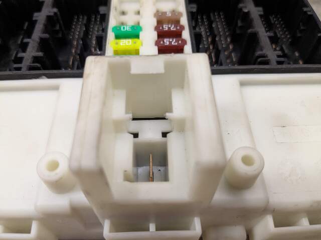 12-20 OEM BMW F80 F30 F36 M2 M3 M4 Body Control Junction Box Module FEM