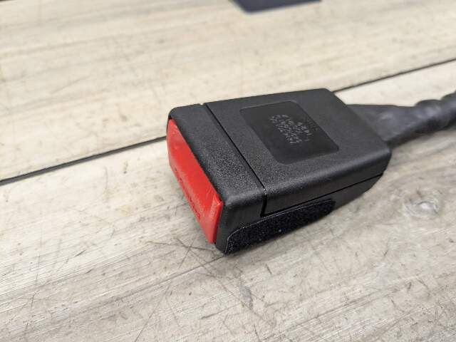 OEM BMW G01 G02 G20 X3 X4 330 M340 840 850 M8 Front Right Left Seatbelt Buckle