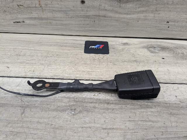 OEM BMW G01 G02 G20 X3 X4 330 M340 840 850 M8 Front Right Left Seatbelt Buckle