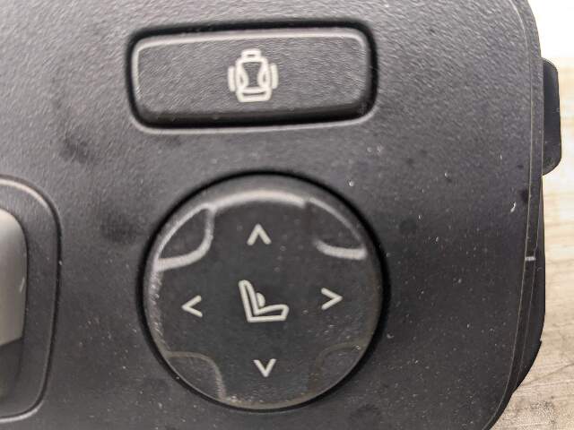 OEM BMW G01 G02 G20 M340 X3 Front Passenger Right Seat Adjustment Control Switch