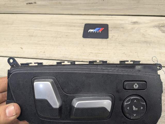 OEM BMW G01 G02 G20 M340 X3 Front Passenger Right Seat Adjustment Control Switch