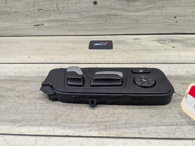 OEM BMW G01 G02 G20 M340 X3 Front Passenger Right Seat Adjustment Control Switch