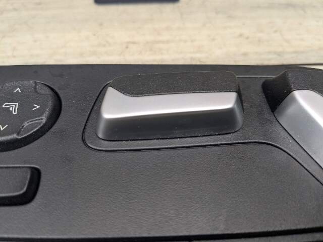 OEM BMW G01 G02 G20 M340 X3 Front Passenger Right Seat Adjustment Control Switch