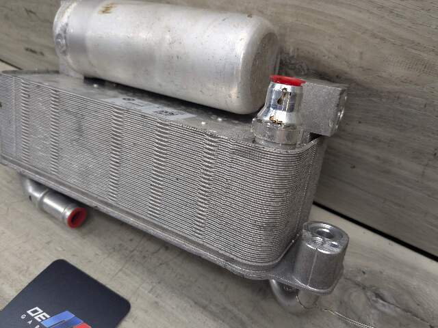 18-24 OEM BMW G01 G02 X3 X4 AC Air Conditioning Compact Condenser with Dryer