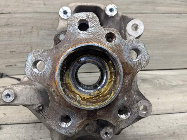 OEM BMW G01 G02 X3 X4 FRONT Left Driver Side Knuckle Spindle Wheel Hub Bearing