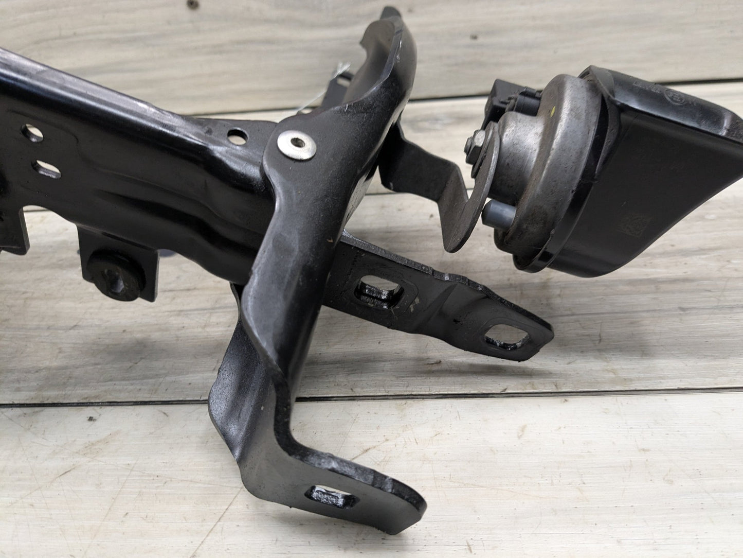 OEM BMW F90 G30 530 540 M550 M5 Left Driver Side Headlight Support Mount Bracket