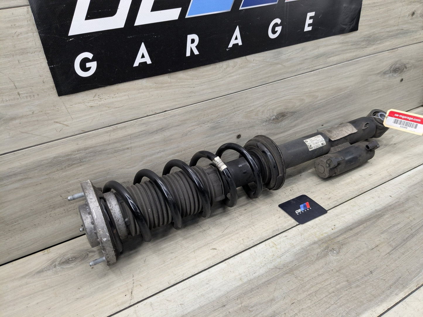 17-23 OEM BMW G30 M550 Rear Left Driver Side Strut Shock Absorber w/ Spring VDC