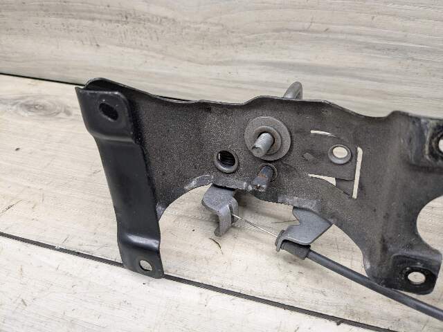 14-19 OEM BMW F15 F85 X5 F16 F86 X6 Hood Hardware Safety Latch Hook SET