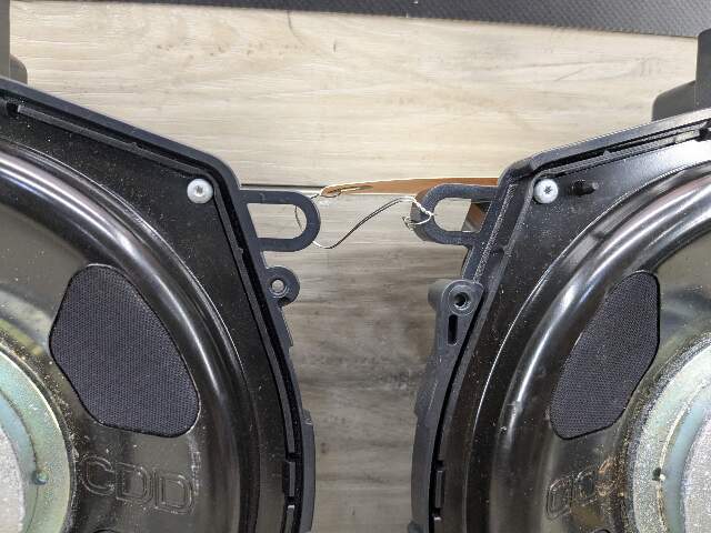 OEM BMW F25 X3 F15 X5 Left Right Sub Subwoofers Top HiFi Audio Speaker SET