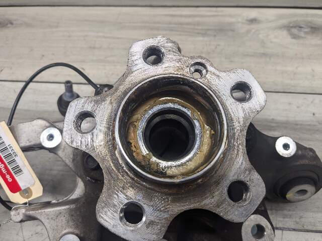 18-24 OEM BMW G01 X3 REAR Left Driver Side Wheel Hub Spindle Knuckle Bearing