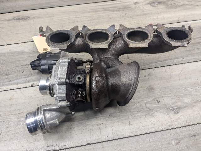 OEM BMW G01 G20 G22 G23 G30 330 530 Engine B46D Turbo Charger w/ Manifold