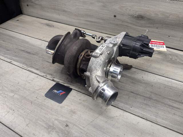 OEM BMW G01 G20 G22 G23 G30 330 530 Engine B46D Turbo Charger w/ Manifold