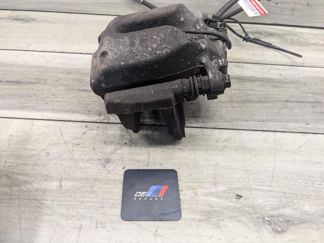 18-24 OEM BMW G01 G02 G20 X3 X4 30 330 FRONT Left Driver Side Brake Caliper