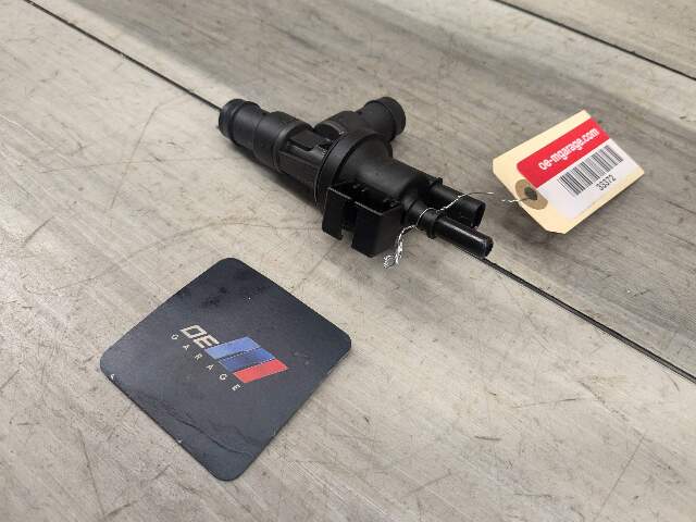 OEM BMW G01 G02 G05 G12 G20 G30 Fuel Tank Vapor Breather Valve B46 B58