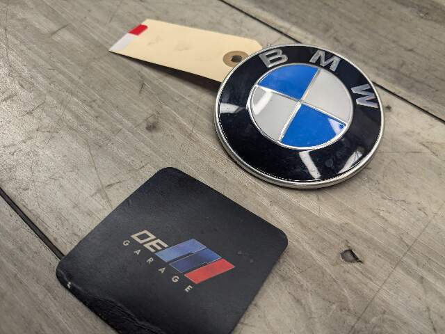Genuine BMW G01 G02 G05 G30 X3 X4 X5 Hood Trunk Emblem Badge Symbol Logo 82mm