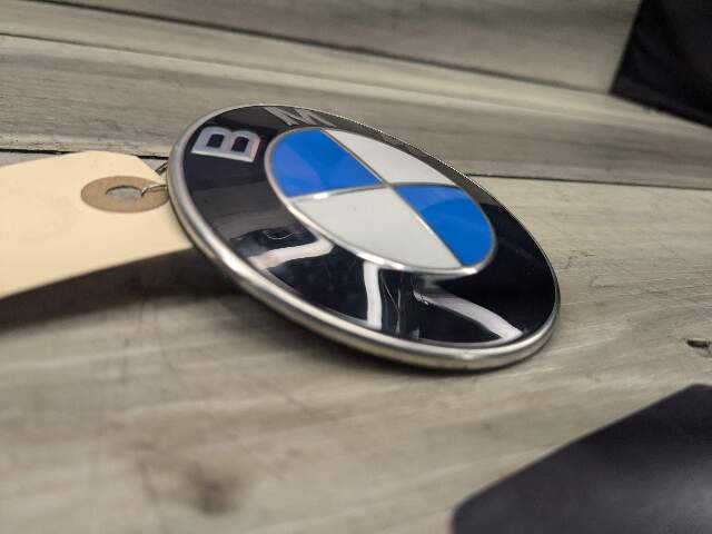 Genuine BMW G01 G02 G05 G30 X3 X4 X5 Hood Trunk Emblem Badge Symbol Logo 82mm
