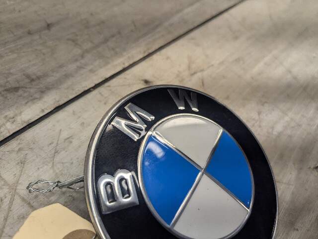 Genuine BMW G01 G02 G05 G30 X3 X4 X5 Hood Trunk Emblem Badge Symbol Logo 82mm