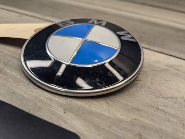 Genuine BMW G01 G02 G05 G30 X3 X4 X5 Hood Trunk Emblem Badge Symbol Logo 82mm