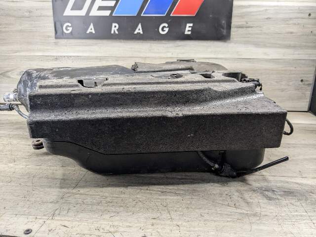 09-13 OEM BMW E70 X5 Diesel Sedan SCR Selective Catalytic Reduction DEF Tank