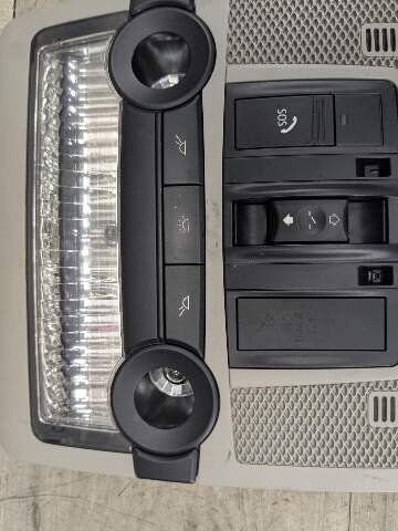07-14 OEM BMW E70 E71 X5 X6 Roof Console Dome Light SOS Switch Black