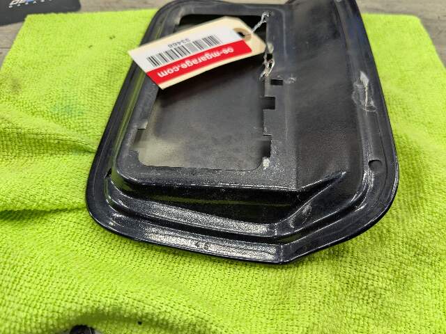 *09-15 OEM BMW F01 F02 740 750 760 Gas Fuel Tank Filler Door Cap Lid Cover Black
