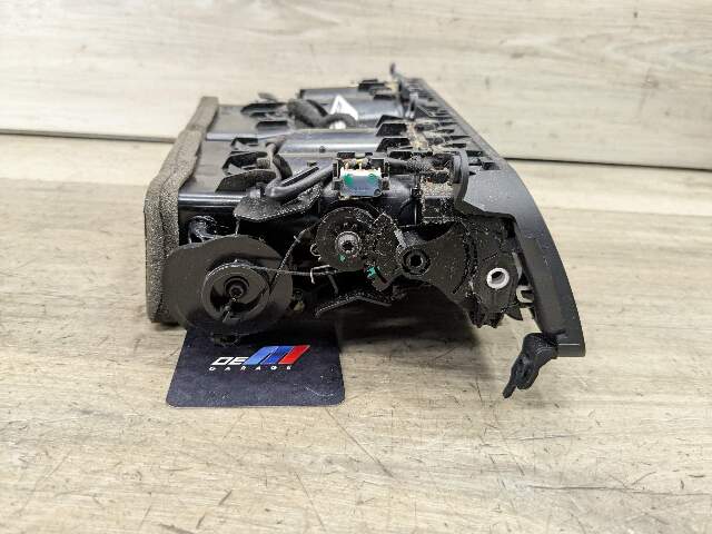 10-15 OEM BMW F01 F02 740 750 Dash Center Air Vent Grille Black