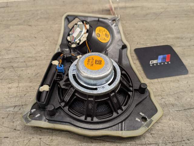 OEM BMW F01 F02 740 750 Rear Right Audio Deck Speaker and Tweeter w/ Mount