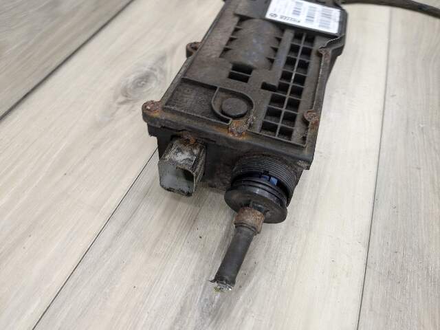 *07-14 OEM BMW E70 E71 X5 X6 Emergency Parking Brake Actuator Control Unit