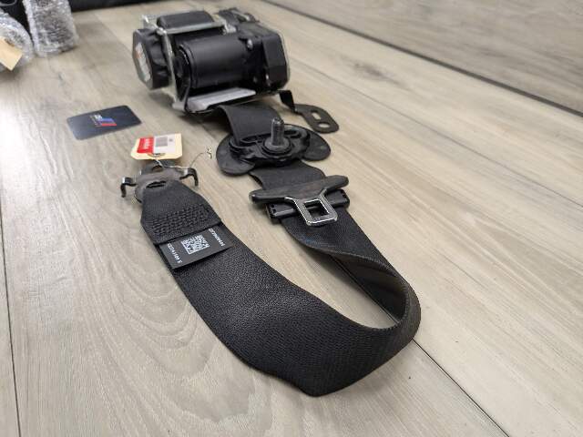 13-15 OEM BMW F01 F02 740 750 B7 Front Right Passenger Side Seatbelt Retractor
