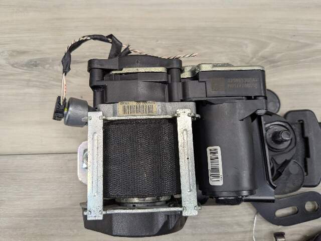 13-15 OEM BMW F01 F02 740 750 B7 Front Left Driver Side Seatbelt Retractor LCI