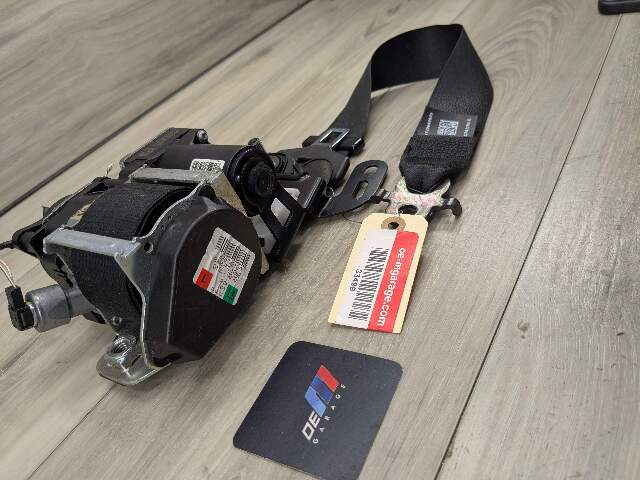 13-15 OEM BMW F01 F02 740 750 B7 Front Left Driver Side Seatbelt Retractor LCI