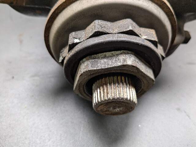 07-13 OEM BMW E82 E90 E92 N54 N55 Automatic Rear Differential Axle Carrier 3.46