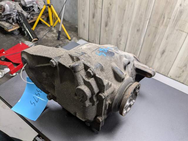 07-13 OEM BMW E82 E90 E92 N54 N55 Automatic Rear Differential Axle Carrier 3.46