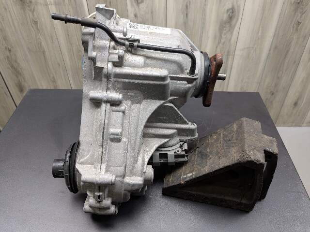 OEM BMW G01 G05 G20 G22 G30 AWD Transmission Transfer Case Box Gearbox ATC13