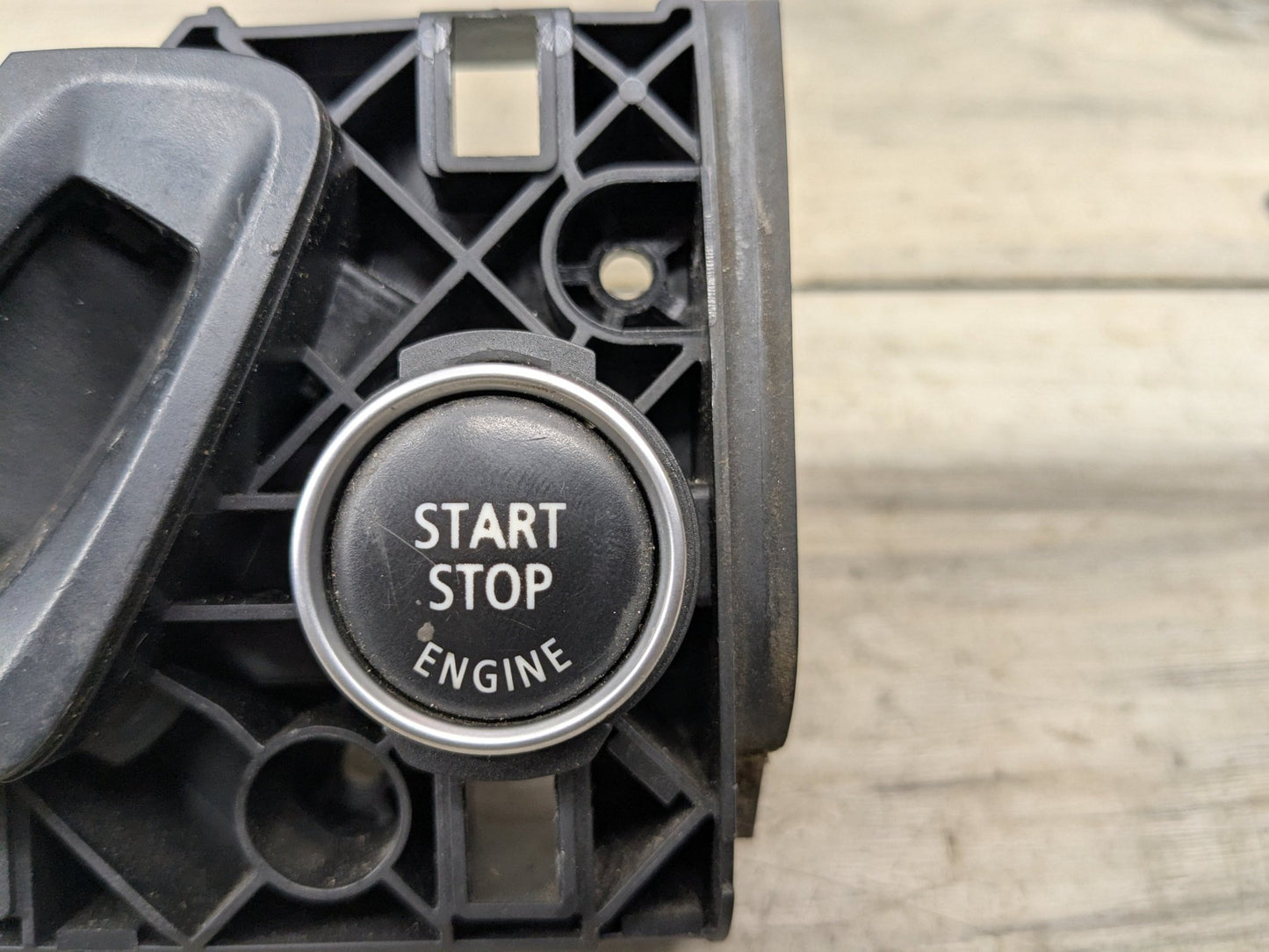 08-13 OEM BMW E70 E71 X5 X6 M Engine Start Stop Button Push Dash Switch Black