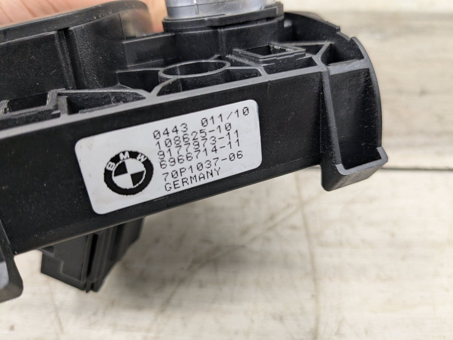 08-13 OEM BMW E70 E71 X5 X6 M Engine Start Stop Button Push Dash Switch Black
