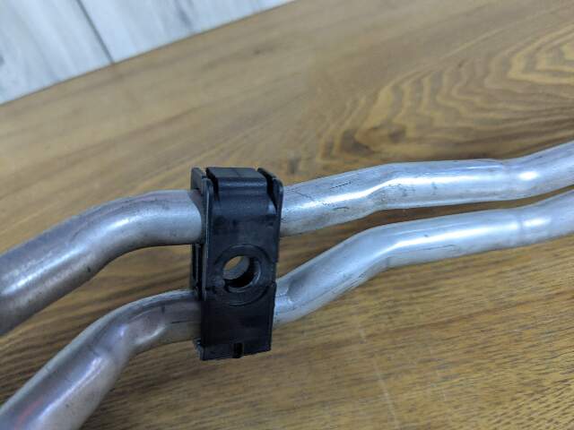 13-15 OEM BMW F01 F02 750 LCI N63 Transmission Oil Cooler Inlet Outlet Pipe Hose