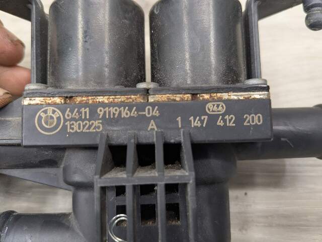 OEM BMW F01 F02 F06 F07 F10 F12 F13 M5 M6 Engine Water Heater Control Valve Pump