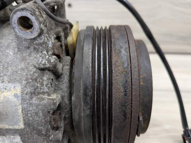 09-13 OEM BMW E70 X5 Diesel Engine M57Y AC Compressor Clutch A/C Pump Pulley