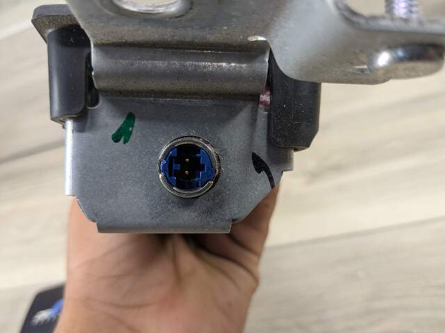 12-20 OEM BMW F22 F30 F32 F80 F82 Front Left Driver Side Knee Lower Dash Airbag