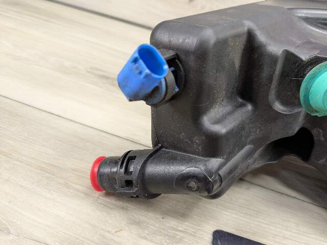10-18 OEM BMW F01 F10 F13 Engine Cover N55 Head Cylinder Ignition Coil Covering